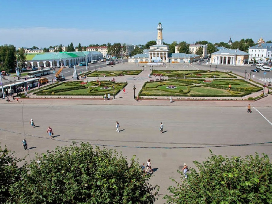 Центральная-(Сусанинская)-площадь-в-Костроме_001